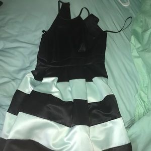 Windsor homecoming/ dance dress (size 5/6)